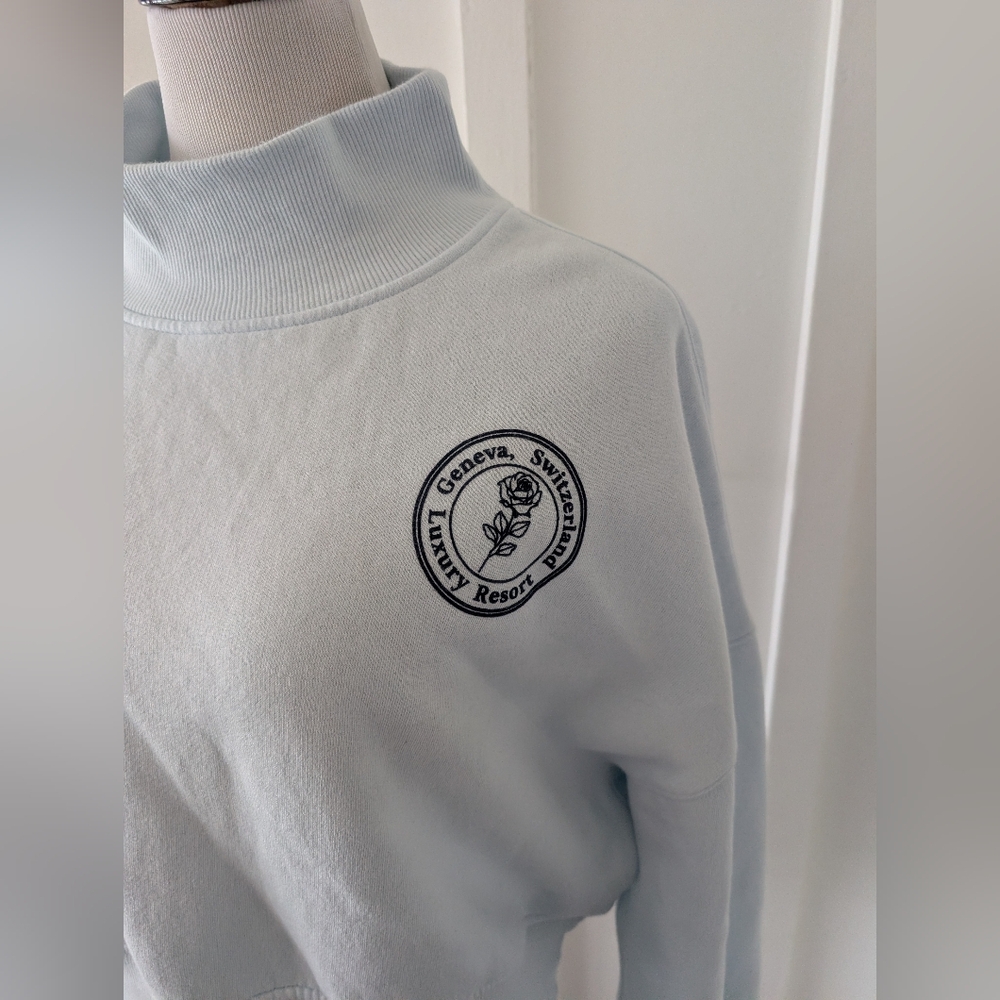 Wild Fable Cropped Mock Neck - Picture 6 of 11
